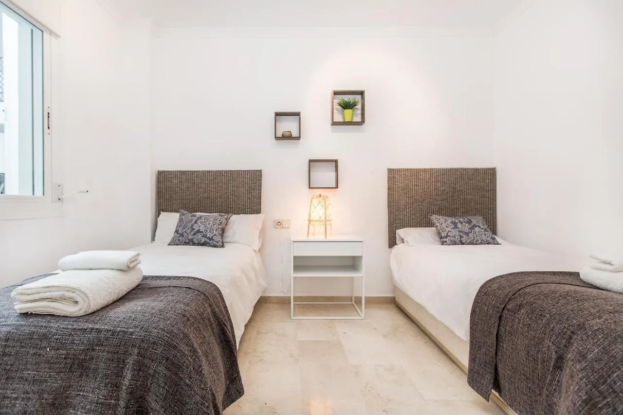 Awesome 2 Bedroom Apt With Pool And Parking In Puerto Banus - Rdr197 Marbella Apartment